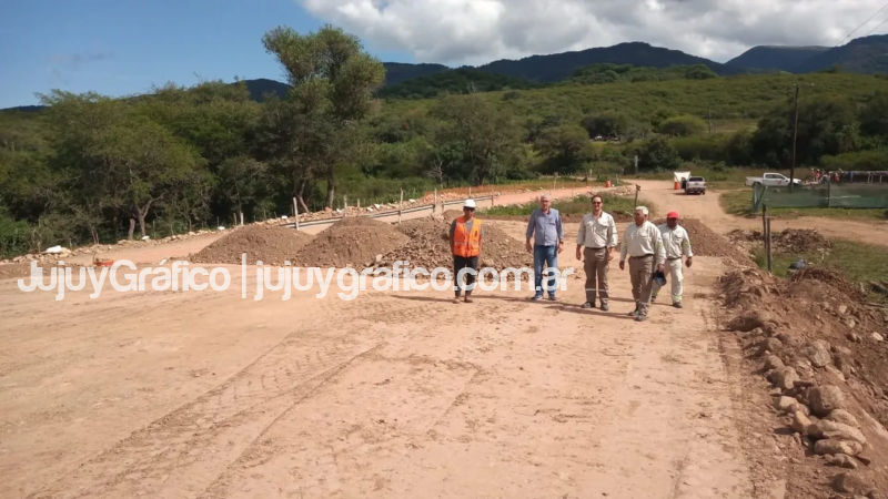 Avance del puente sobre la RP 6 del Rio Molino 2
