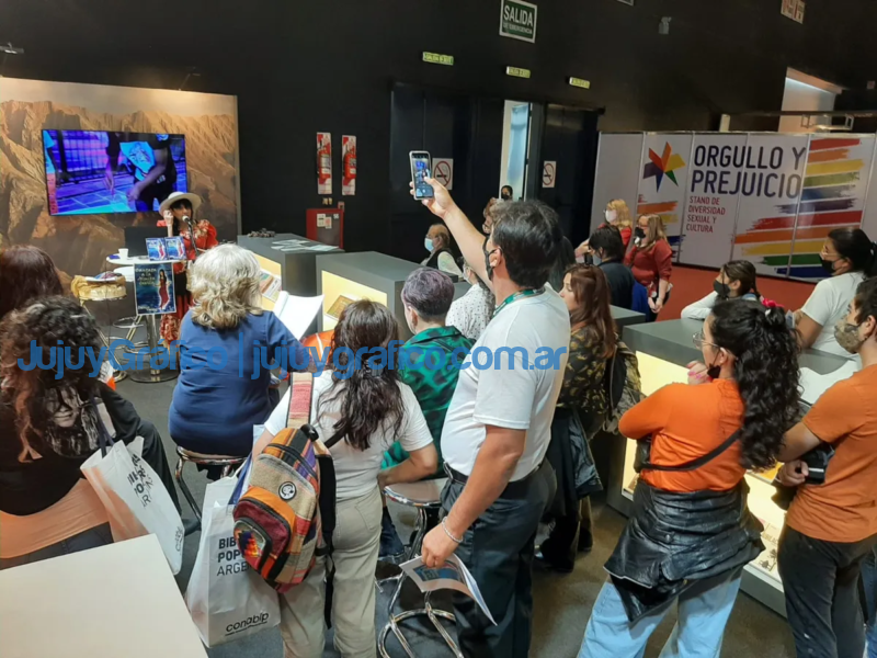 Escritores jujeños en la Feria Internacional del Libro 1 Escritores jujenos en la Feria Internacional del Libro 1