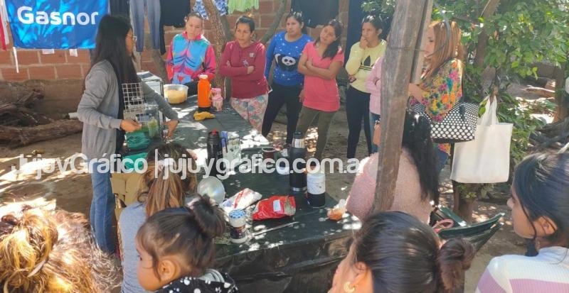Gasnor llevó su programa “Asociar Energía” a Salta y Jujuy 3 Gasnor programa Asociar Energia Comedor el Tunal 2