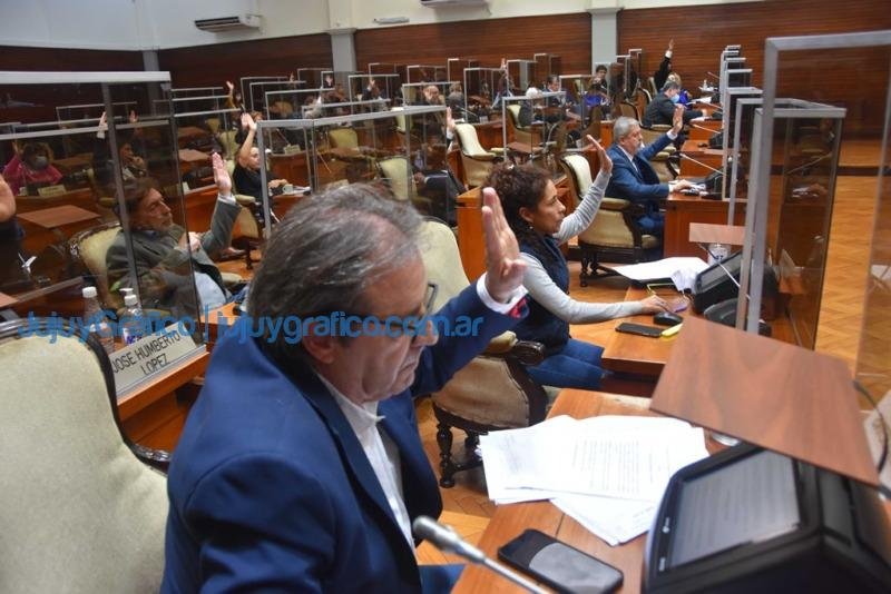 Se promulgó la Ley "Compre Jujeño" 11 Se promulgo la Ley Compre Jujeno 6