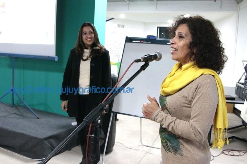 Presentaron el libro “Fran, La Tucán” 3 Presentaron el libro Fran La Tucan 2