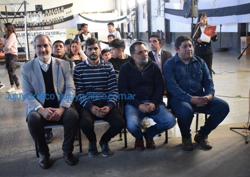 Reconocimiento por Aniversario Club Cuyaya 4 Reconocimiento por Aniversario Club Cuyaya 4