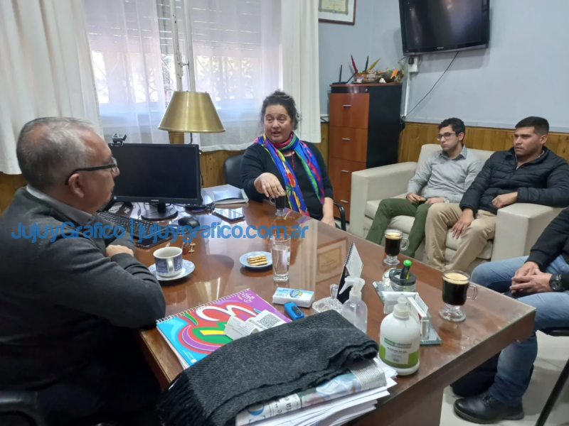 Se consolida el Corredor Turístico de las Yungas 12 Se consolida el Corredor Turistico de las Yungas