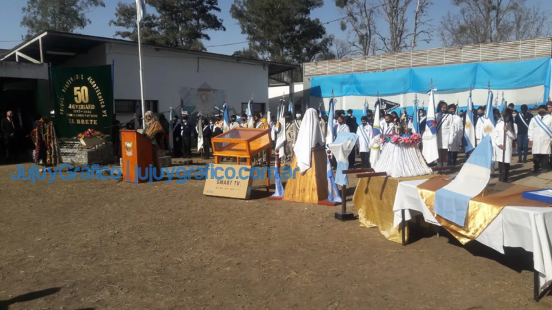Bodas de oro de la escuela Agrotécnica "El Brete" 2 Bodas de oro de la escuela Agrotecnica El Brete 1