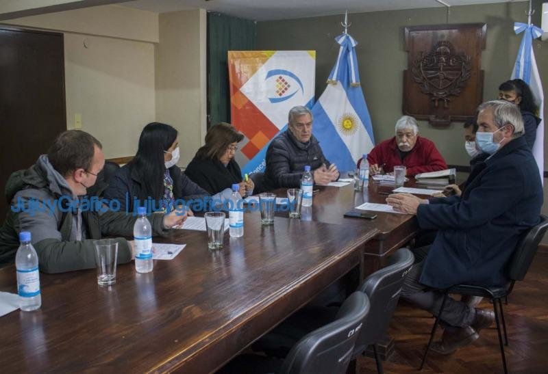 El Concejo Capitalino recibió al secretario municipal de Servicios Públicos 3 El Concejo Capitalino recibio al secretario municipal de Servicios Publicos 5