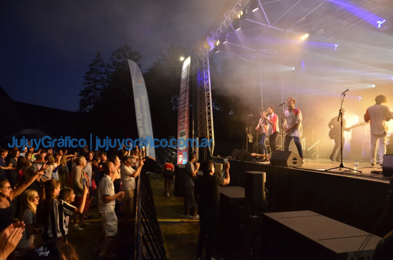 Jujuy renovo convenio con La Vienne con exitosa presentacion de Tunay 5