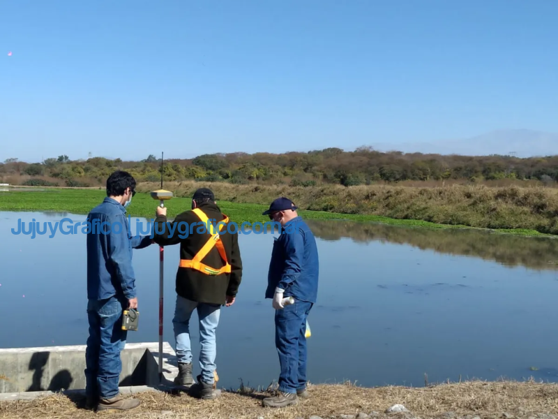 Remocion y tratamiento de lodo en lagunas de El Pongo 4