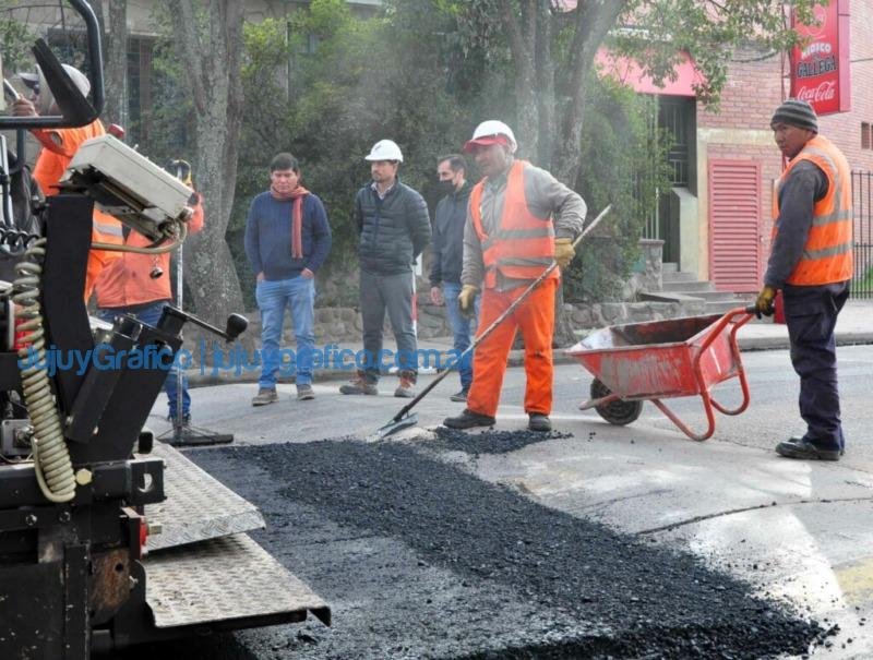 Repavimentacion de la Avenida Arturo Illia 2