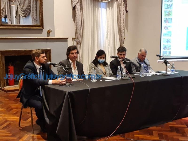 Reporte de sustentabilidad e impacto socioeconómico de Cauchari-Olaroz 5 Reporte de sustentabilidad e impacto socioeconomico de Cauchari Olaroz