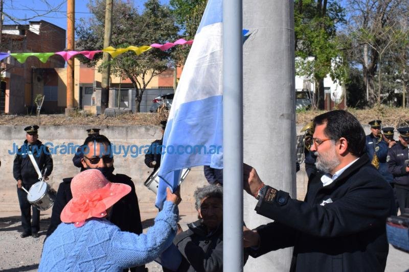 32° aniversario del Barrio Éxodo Jujeño de Alto Comedero 2 32° aniversario del Barrio Exodo Jujeno de Alto Comedero 3