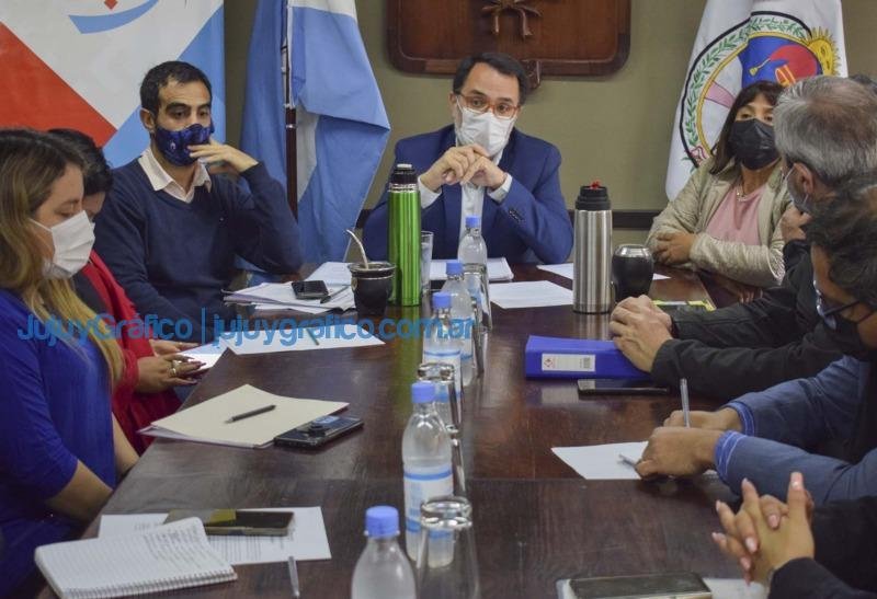 Buscan la regulación de venta de medicamentos fuera de las farmacias 2 Buscan la regulacion de venta de medicamentos fuera de las farmacias 3
