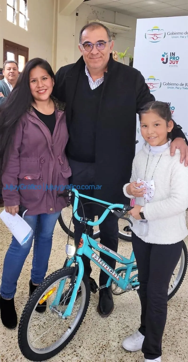 Ganadores del Concurso "Dibujando la llama de Inprojuy" 4 Ganadores del Concurso Dibujando la llama de Inprojuy 2