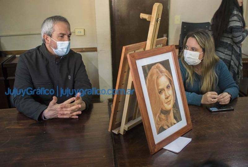 Interes municipal la muestra El realismo a lapiz del dibujante Sebastian Yane 3