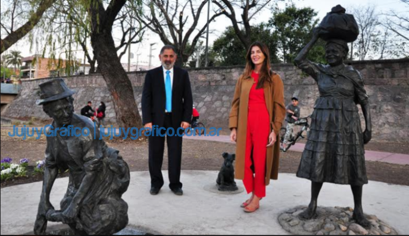 "Las Lavanderas" de bronce ya tienen lugar definitivo 1 Las Lavanderas de bronce ya tienen lugar definitivo 2