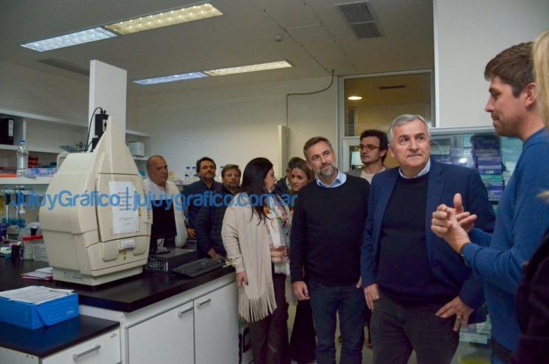 Morales pasea en Santa Fe buscando desarrollo cientifico y tecnologico