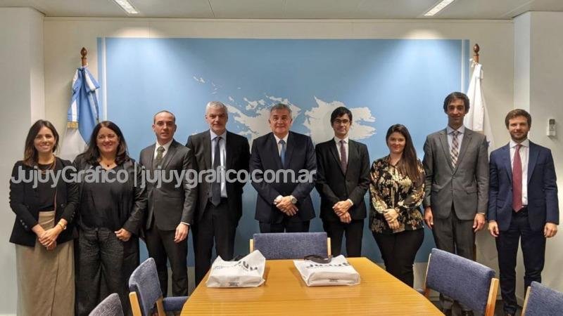 Morales inició sus negocios por la Unión Europea 1 Morales inicio sus negocios por la Union Europea 2