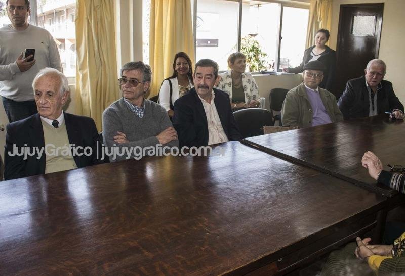 Reconocimiento a la primera comisión de la FNE 4 Reconocimiento a la primera comision de la FNE 2