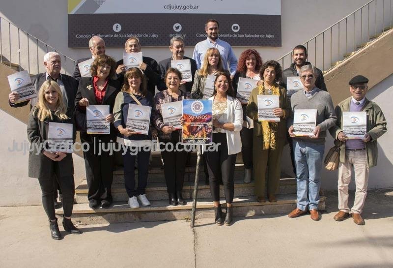 Reconocimiento a la primera comisión de la FNE 1 Reconocimiento a la primera comision de la FNE 4