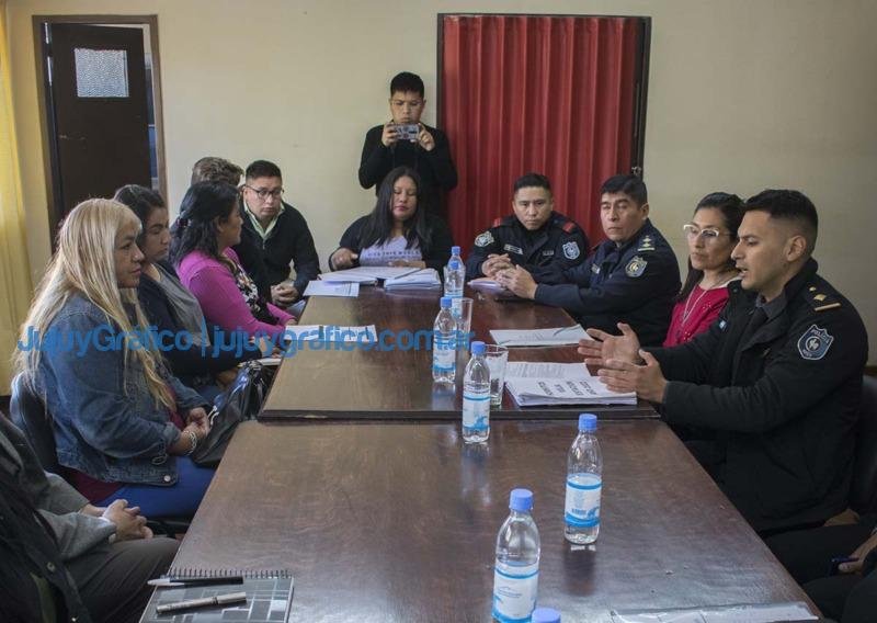Reunión de concejales, el Consejo Vecinal y Policía de la Provincia 3 Reunion de concejales el Consejo Vecinal y Policia de la Provincia 4