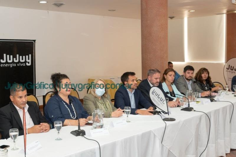 El COPROTUR reunió a los actores del turismo de Jujuy 3 El COPROTUR reunio a los actores del turismo de Jujuy 3