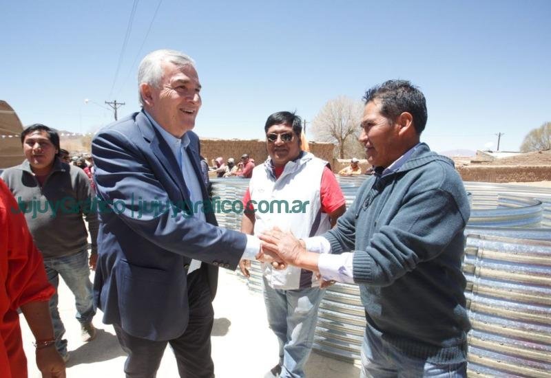 En Pumahuasi, Morales entregó insumos y herramientas a comunidades indígenas 3 En Pumahuasi Morales entrego insumos y herramientas a comunidades indigenas 2