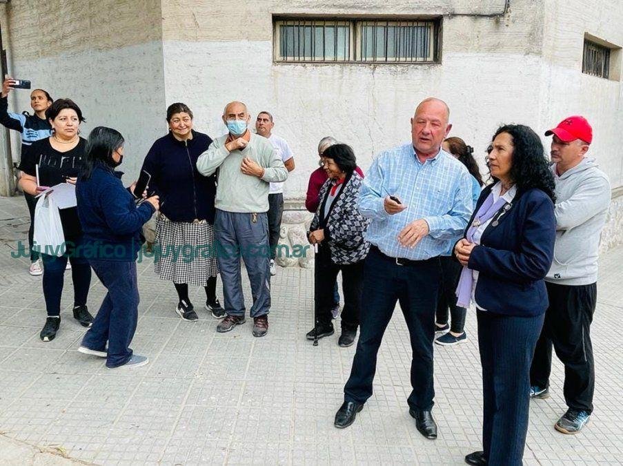Entrega de alarma comunitaria en el barrio Mariano Moreno de Capital 4 Entrega de alarma comunitaria en el barrio Mariano Moreno de Capital 3