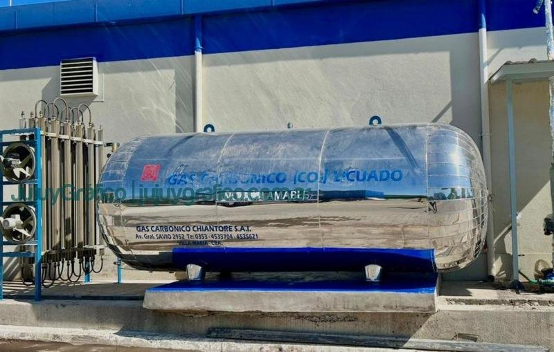 Equipamiento para la elaboración de agua gasificada Xuma 2 Equipamiento para la elaboracion de agua gasificada Xuma