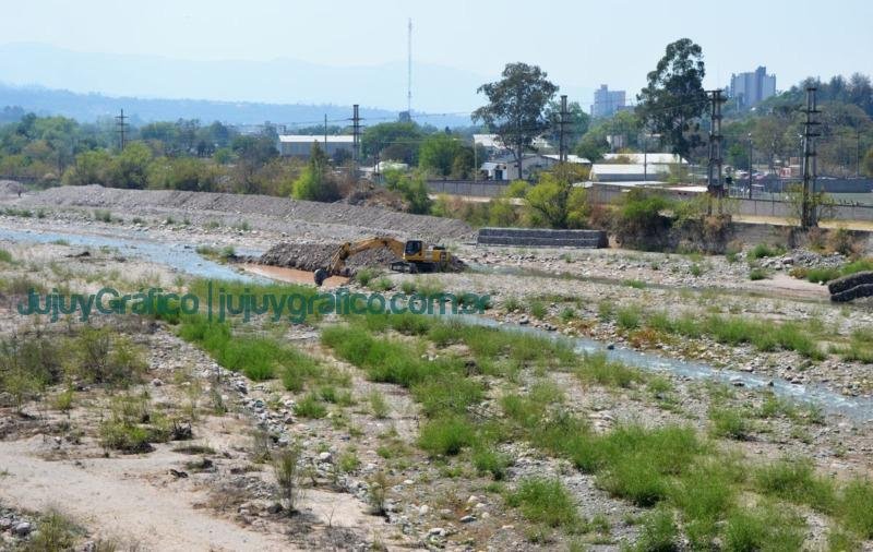 Hidricos intensifica obras en el Rio Grande sobre San Salvador de Jujuy 3
