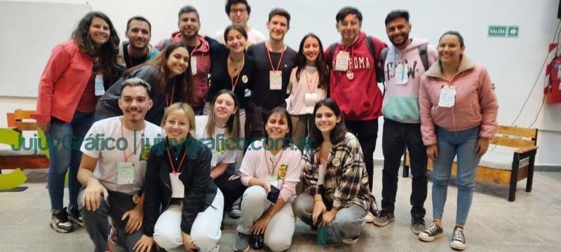 Jovenes del Gobierno Provincial participaron de la L COY en Corrientes 2
