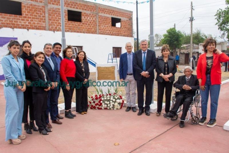 Morales en el 37° aniversario de Rodeito 1