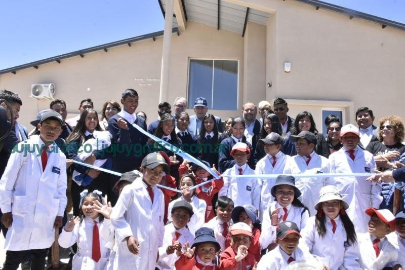 Morales inauguró secundaria en Quebraleña 2 Morales inauguro secundaria en Quebralena 3