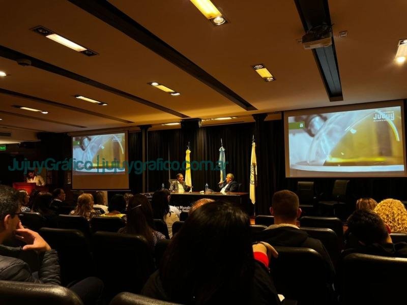 Morales reafirmó el protagonismo de Jujuy en la agenda mundial del futuro 2 Morales reafirmo el protagonismo de Jujuy en la agenda mundial del futuro 1