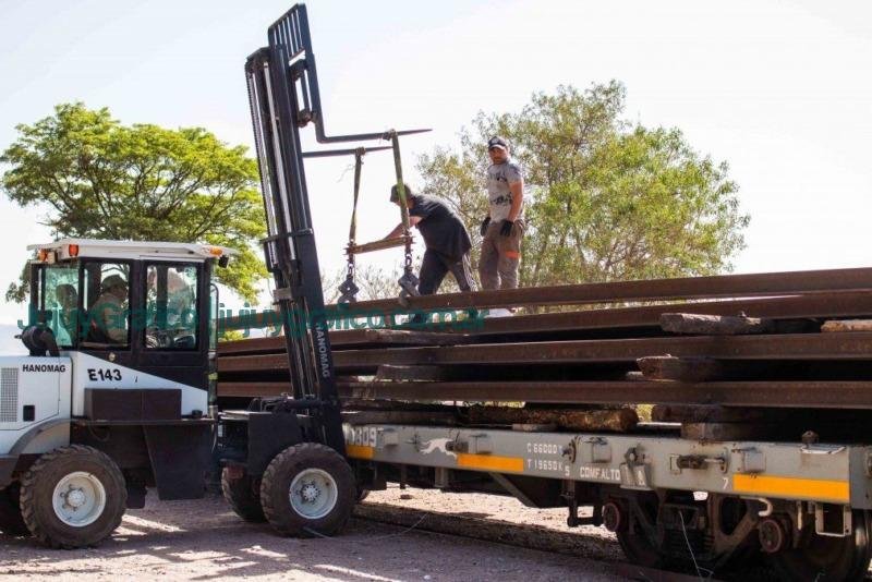 14 mil metros de rieles para el Tren Turístico 4 14 mil metros de rieles para el Tren Turistico 1