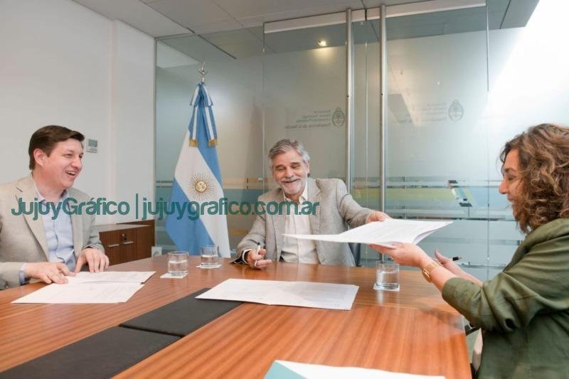 Inversiones para el desarrollo científico y tecnológico de PyMEs 16 Inversiones para el desarrollo científico y tecnológico de PyMEs