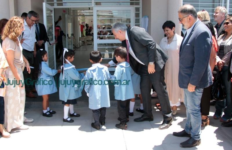 Morales inauguró el Jardín Maternal Nº 60 de Alto Comedero 20 Morales inauguro el Jardin Maternal No 60 de Alto Comedero 4