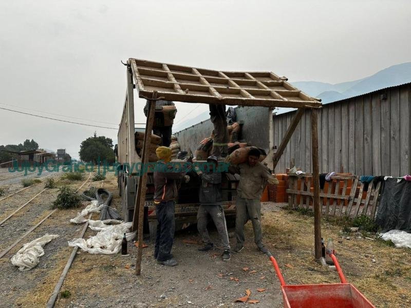 Reubicación y desocupación de tierras en Volcán y Tumbaya por la recuperación del Tren de la Quebrada 2 Reubicacion y desocupacion de tierras en Volcan y Tumbaya por la recuperacion del Tren de la Quebrada 3