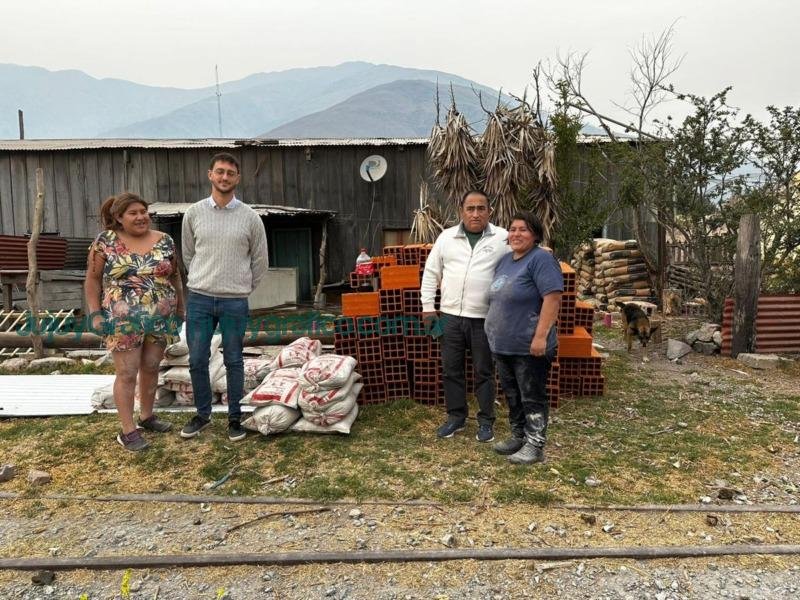 Reubicación y desocupación de tierras en Volcán y Tumbaya por la recuperación del Tren de la Quebrada 4 Reubicacion y desocupacion de tierras en Volcan y Tumbaya por la recuperacion del Tren de la Quebrada 4