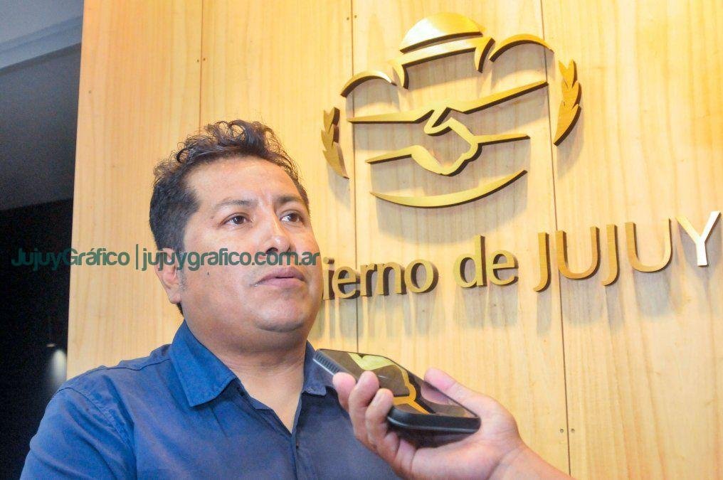 Traspaso de viviendas a trabajadores de El Aguilar 2 intendente de El Aguilar Sergio Alejo