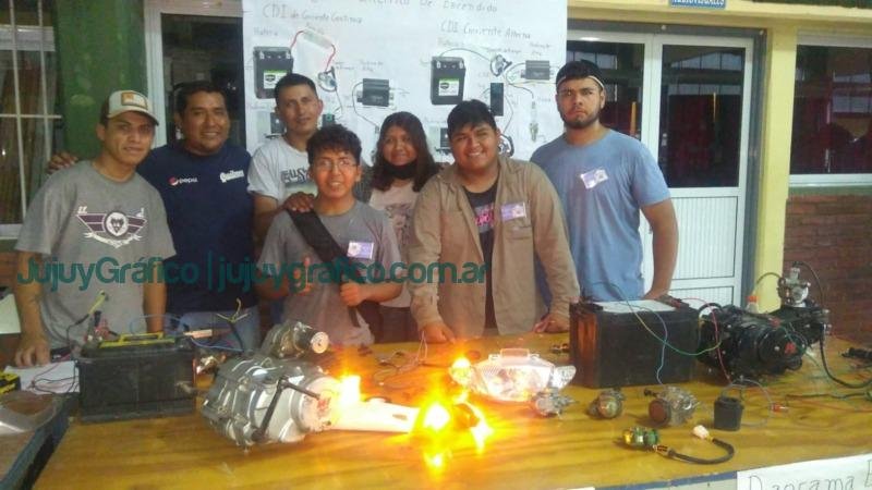 Nuevos egresados de la Escuela de Oficios ETHA-Ledesma 4 Nuevos egresados de la Escuela de Oficios ETHA Ledesma 1