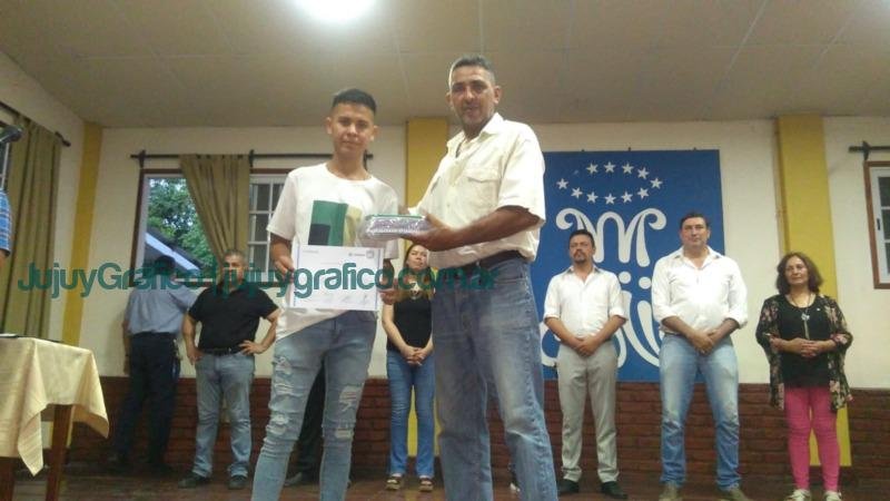 Nuevos egresados de la Escuela de Oficios ETHA-Ledesma 2 Nuevos egresados de la Escuela de Oficios ETHA Ledesma 6