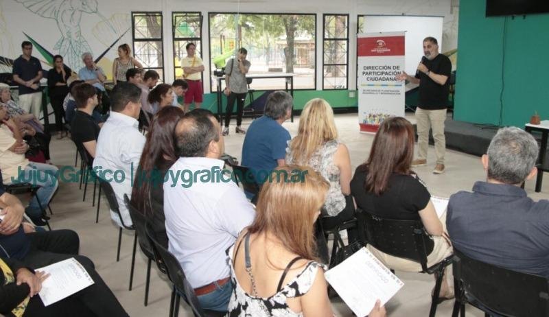 Se colocarán 7 “Estaciones Materas” en los 6 puntos de San Salvador de Jujuy 3 Se colocaran 7 Estaciones Materas en los 6 puntos de San Salvador de Jujuy 2