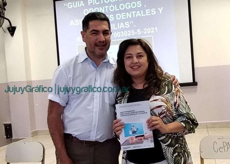 Se presento la Guia Pictografica para la atencion odontologica a personas con discapacidad 8