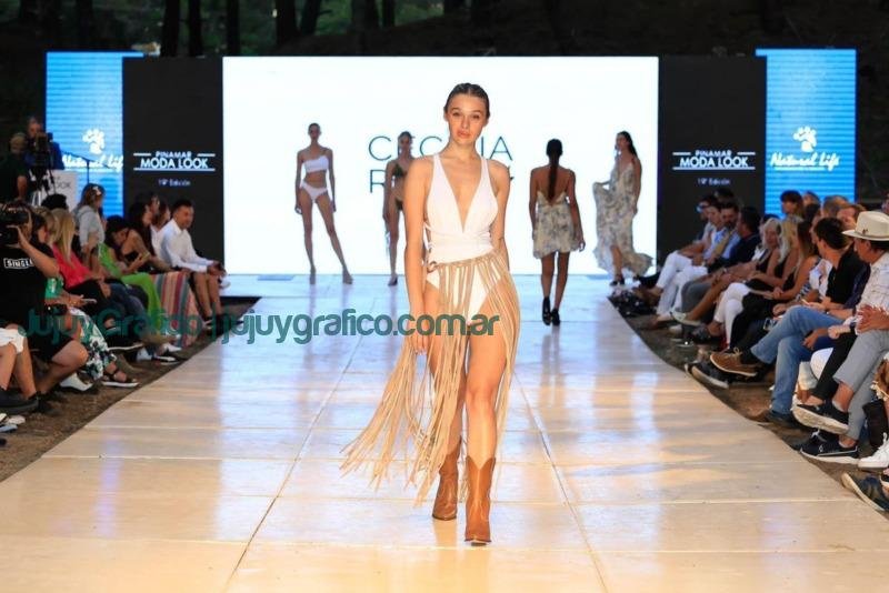 Disenadores del Norte Grande se lucen en Pinamar Moda Look 8
