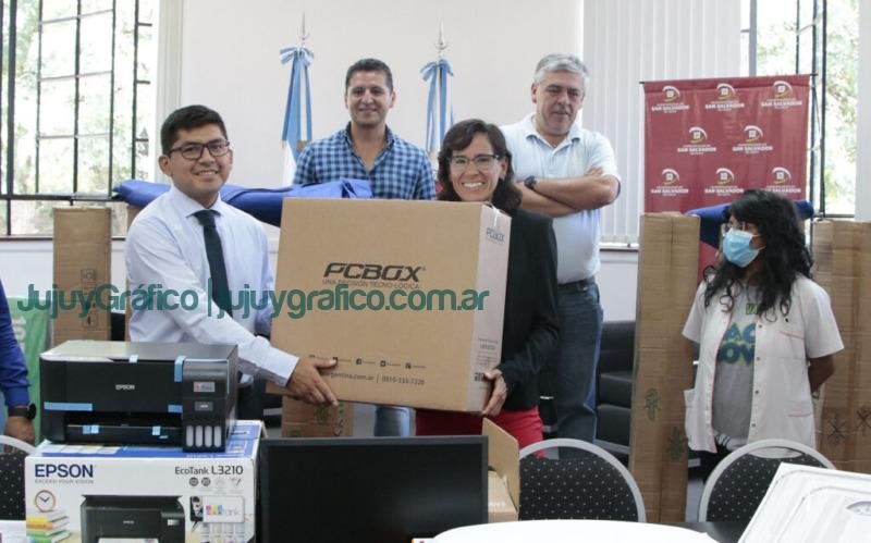 Equipamiento para descentralizar los servicios de salud 3 Equipamiento para descentralizar los servicios de salud San Salvador de Jujuy1