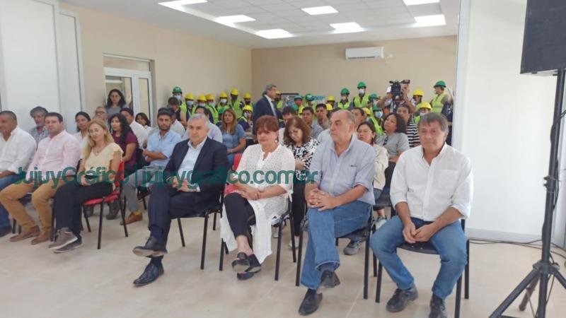 Gerardo Morales inauguró el Salón de Usos Múltiples del Centro Ambiental Jujuy 4 Gerardo Morales inauguro el Salon de Usos Multiples del Centro Ambiental Jujuy 2