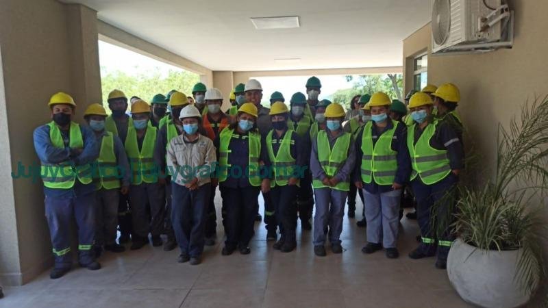 Gerardo Morales inauguró el Salón de Usos Múltiples del Centro Ambiental Jujuy 5 Gerardo Morales inauguro el Salon de Usos Multiples del Centro Ambiental Jujuy 4