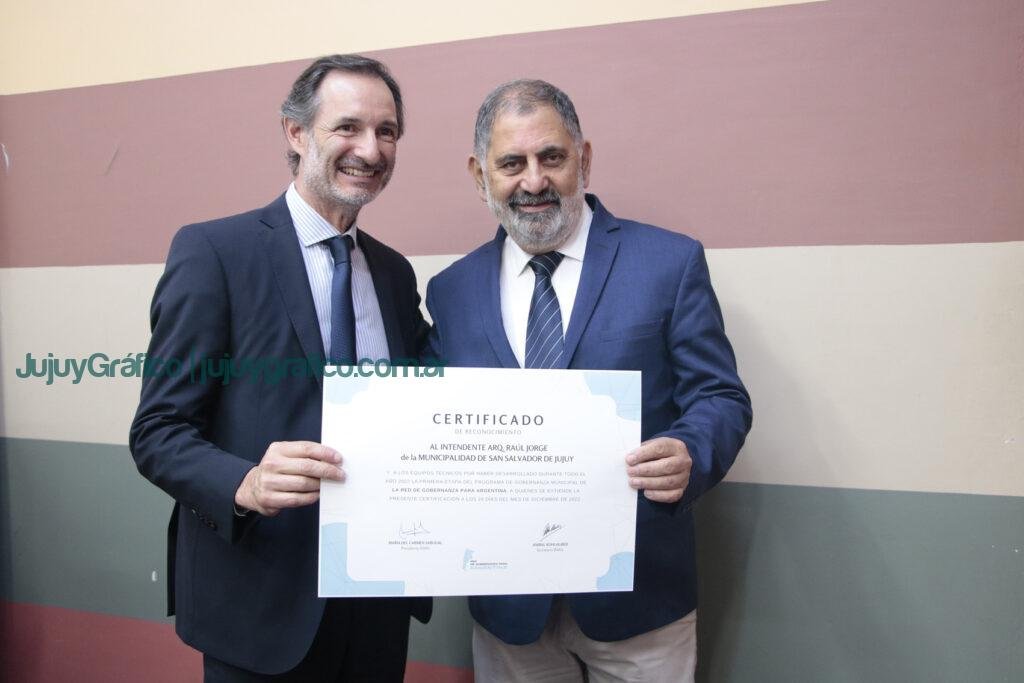 La Red de Gobernanza Argentina reconocio a Raul Jorge 1