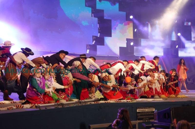 Morales acompañó a la delegación de Jujuy en el Festival Nacional del Folklore 2023 en Cosquín 1 Morales acompañó a la delegación de Jujuy en el Festival Nacional del Folklore 2023 en Cosquín
