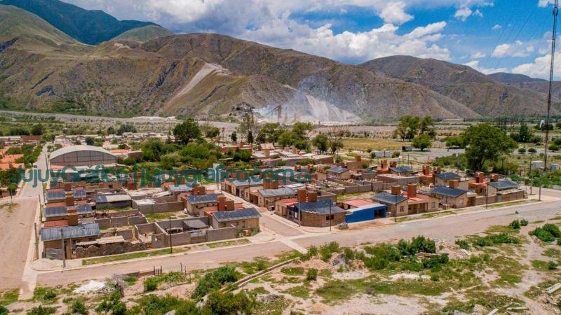 Volcán, reconstruido con la unión del Pueblo Jujeño 1 Volcan reconstruido con la union del Pueblo Jujeno 3