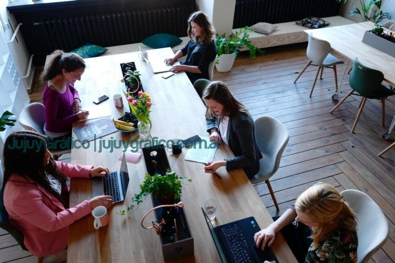 ¿Qué es un coworking y a quién puede beneficiar? 6 ¿Qué es un coworking y a quién puede beneficiar?